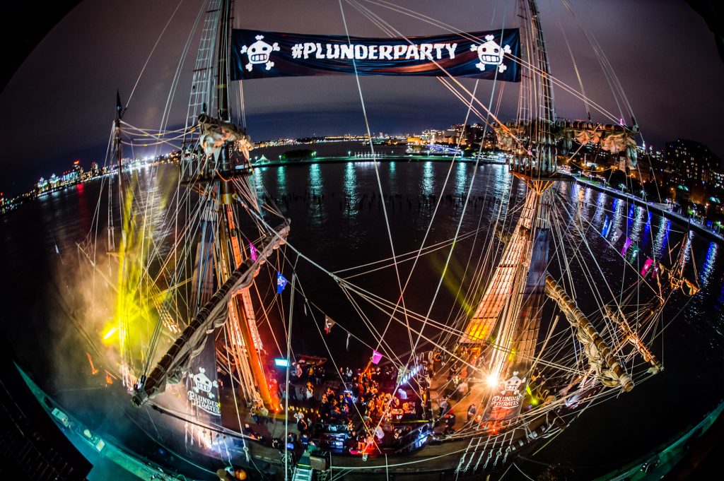 001 Plunderparty 2014